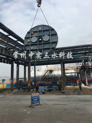 大型攪拌機(jī)